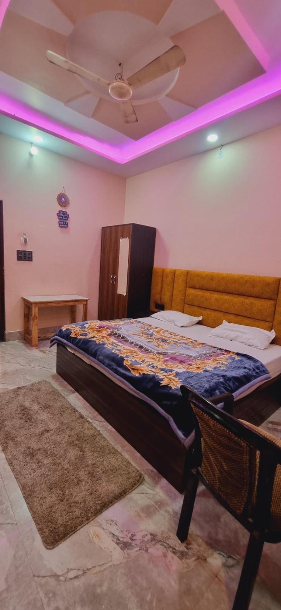 Surya Palace Ayodhya Exteriér fotografie